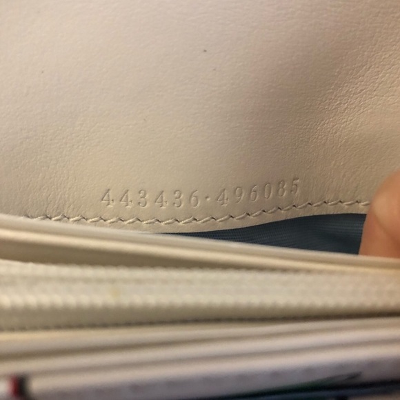 Limited edition Gucci Marmont long wallet apple GG logo - Picture 9 of 9